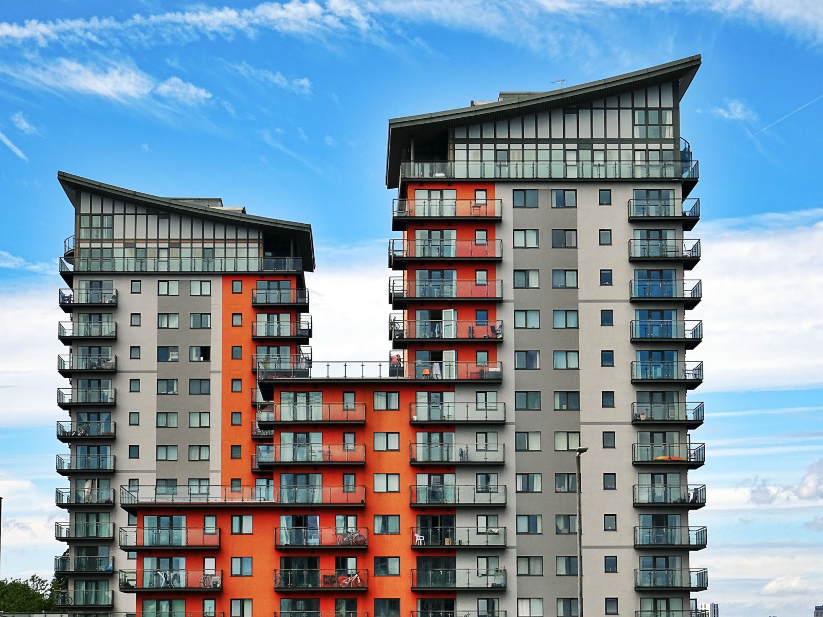 Apartment building, apartment investment