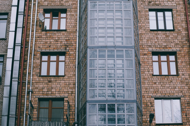 Apartment Investing 101 A Comprehensive Guide for Beginners