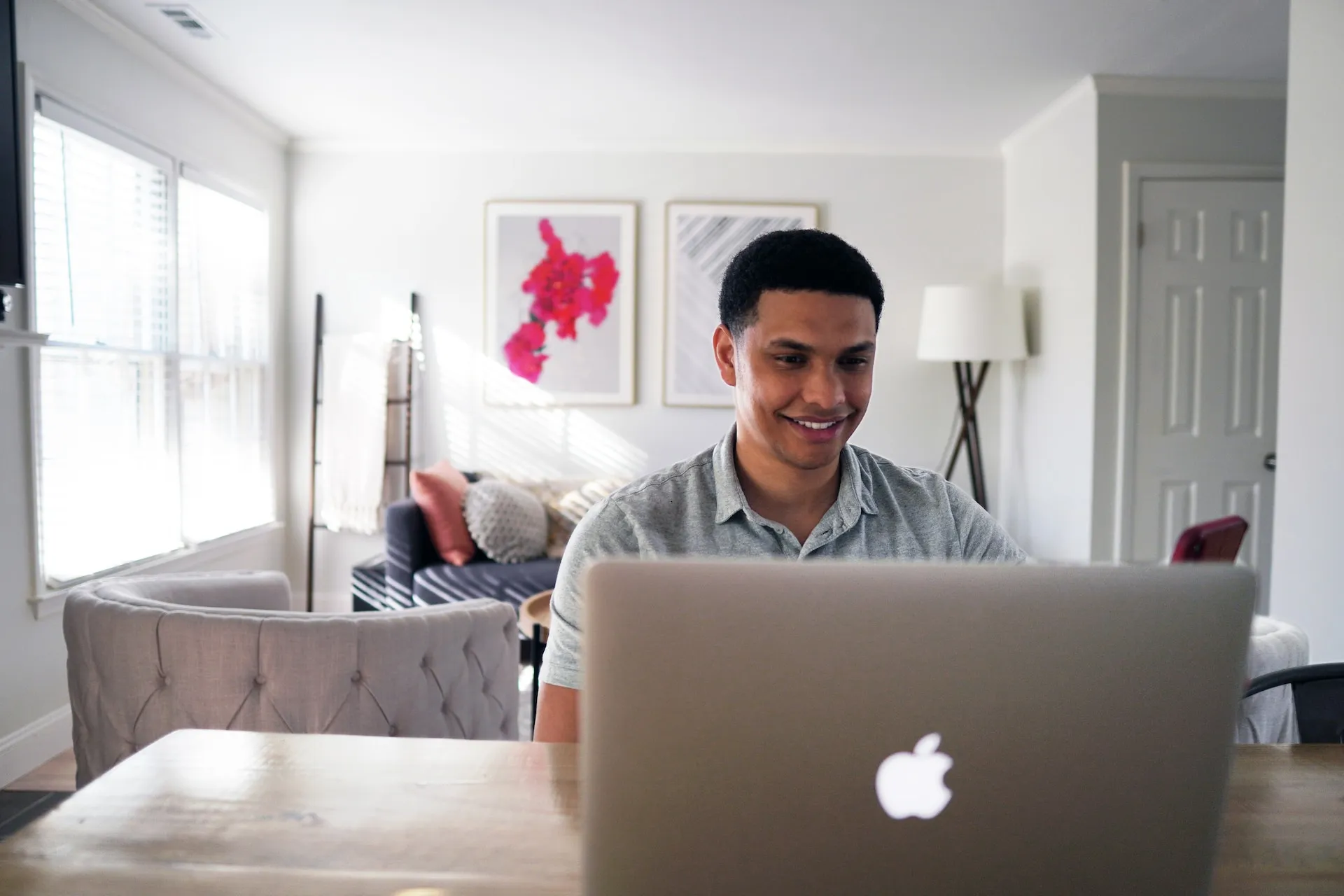 A man searching for real estate investors who are looking to take on someone for mentoring.