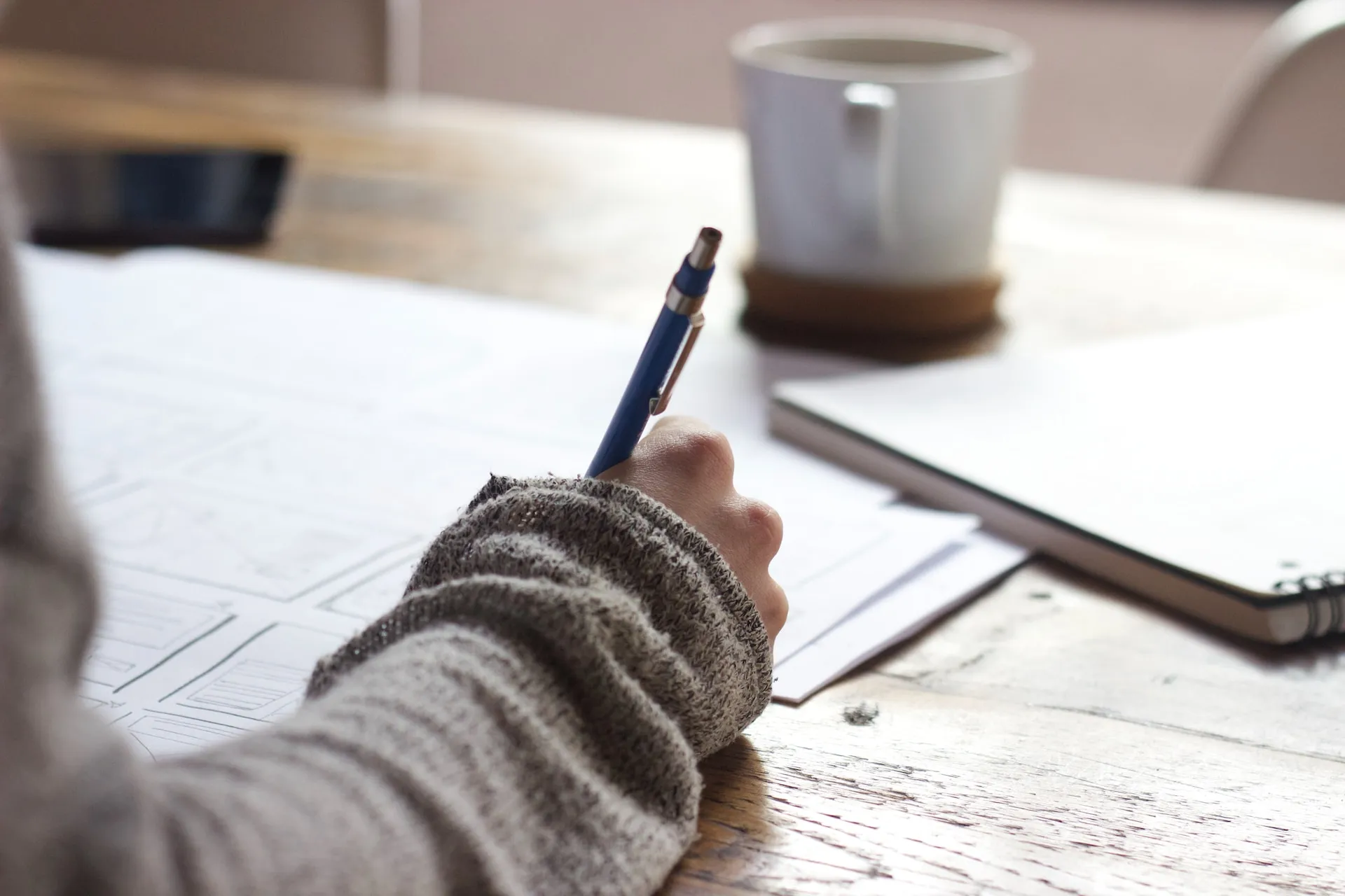 Real estate agent wanting to improve their skills for their own real estate business plan.