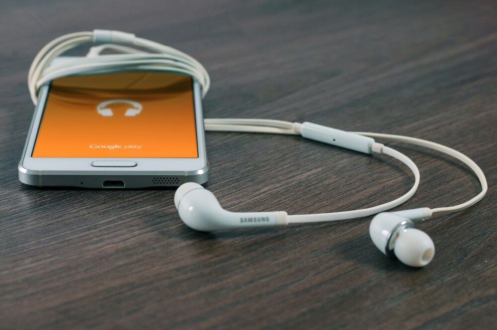 Get entertained, inspired, and educated with real estate podcasts anywhere at any time.